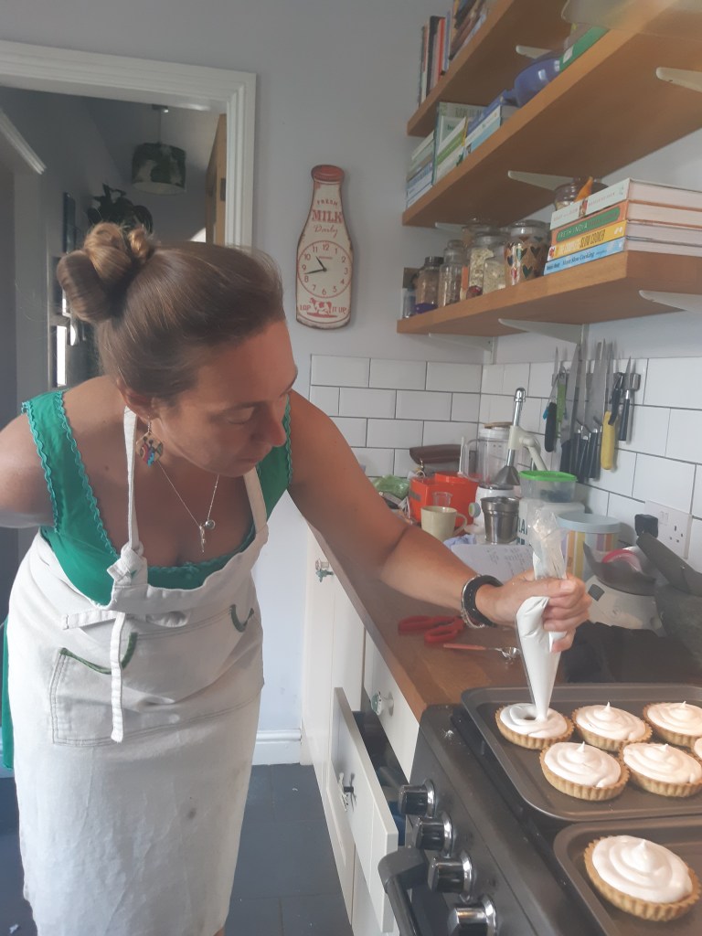 Look at them tarts!